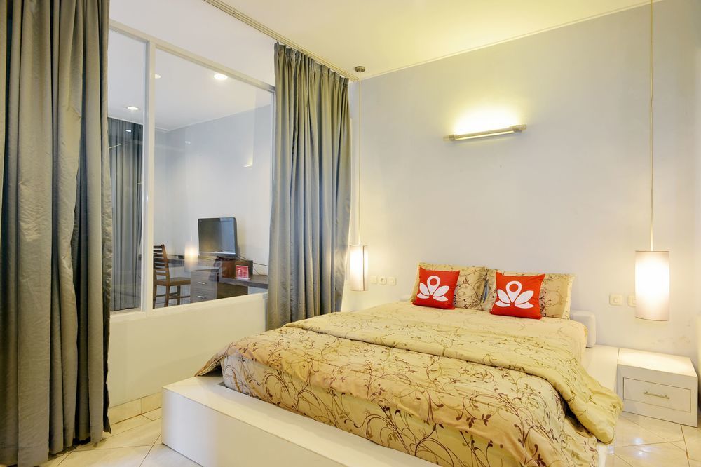 Zen Premium Kemang Timur จาการ์ตา ภายนอก รูปภาพ