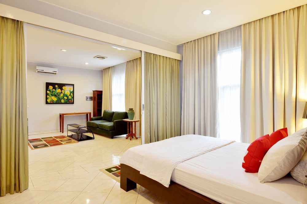 Zen Premium Kemang Timur จาการ์ตา ภายนอก รูปภาพ