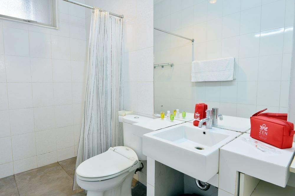Zen Premium Kemang Timur จาการ์ตา ภายนอก รูปภาพ