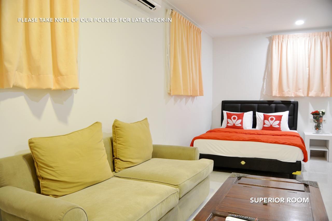 Zen Premium Kemang Timur จาการ์ตา ภายนอก รูปภาพ