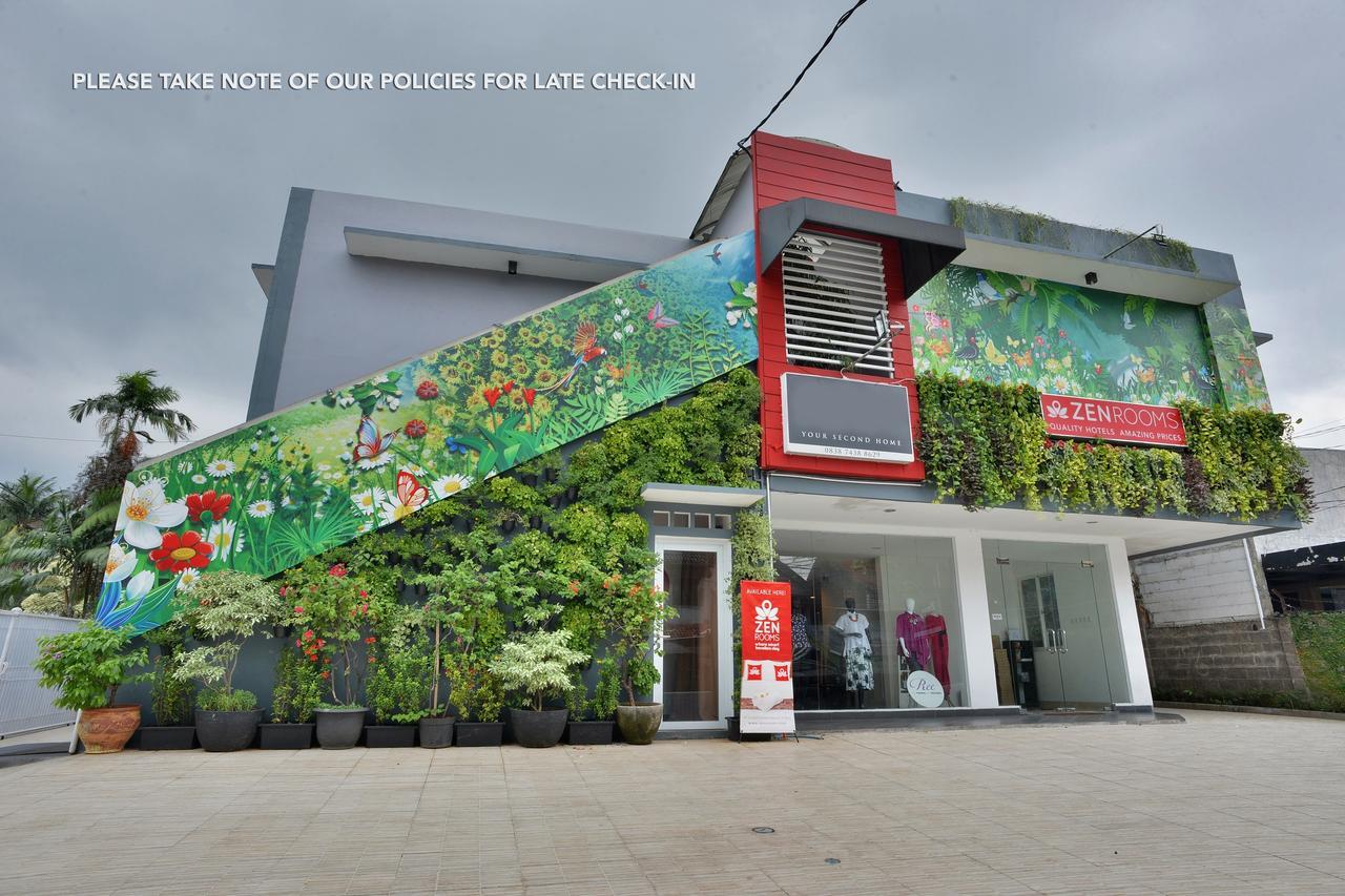 Zen Premium Kemang Timur จาการ์ตา ภายนอก รูปภาพ