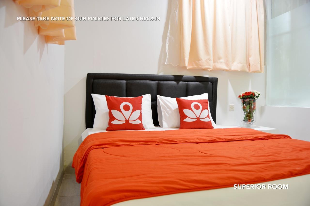 Zen Premium Kemang Timur จาการ์ตา ภายนอก รูปภาพ