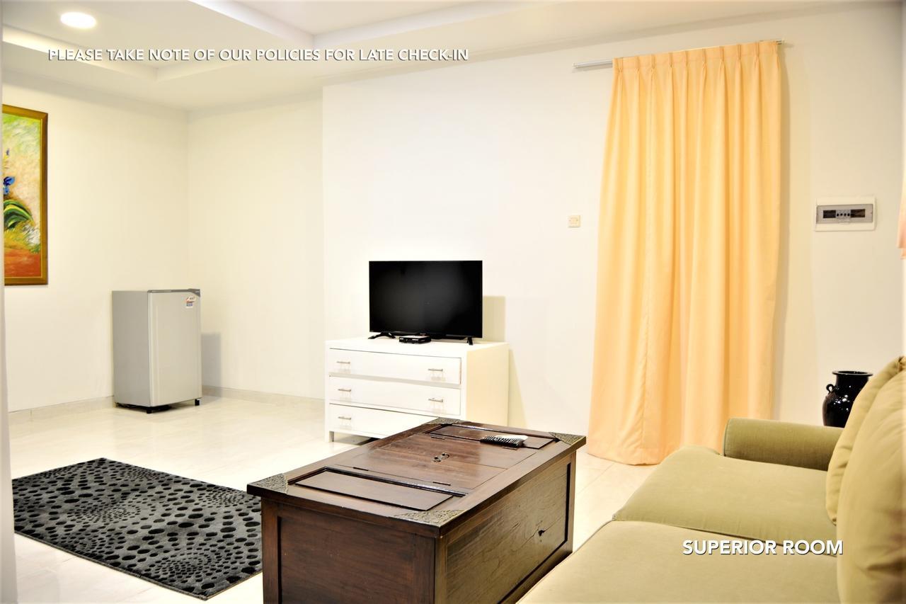Zen Premium Kemang Timur จาการ์ตา ภายนอก รูปภาพ