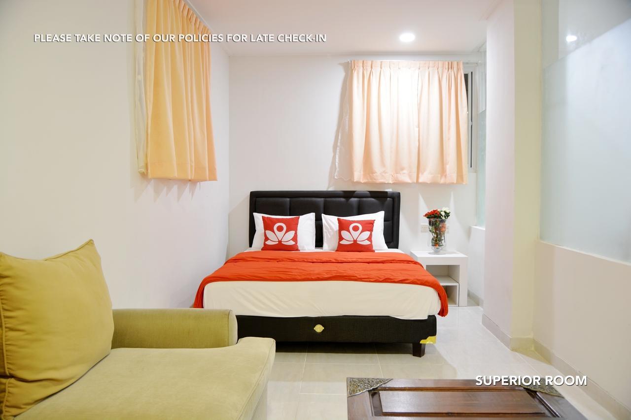 Zen Premium Kemang Timur จาการ์ตา ภายนอก รูปภาพ